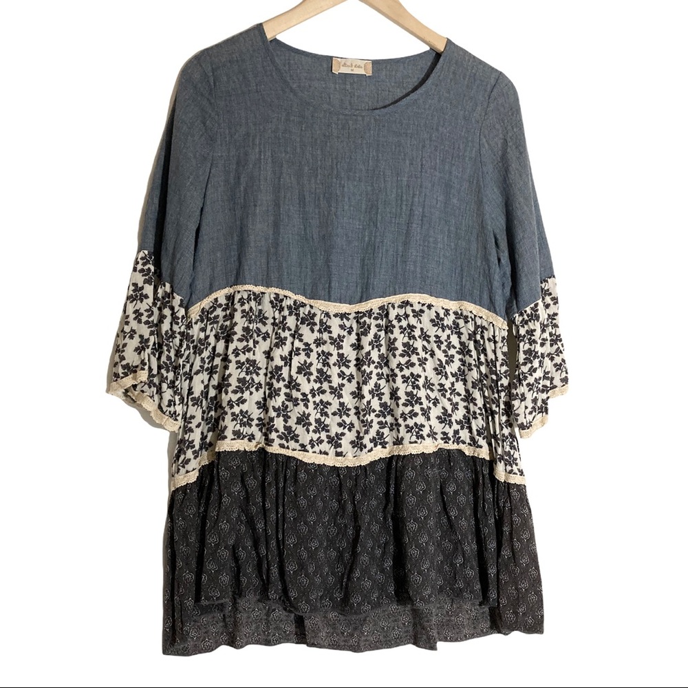 Boho Floral Peasant Top Size Medium